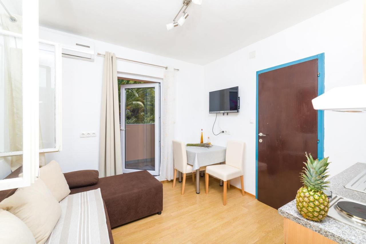 Guest House Marinna Врбоська Екстер'єр фото